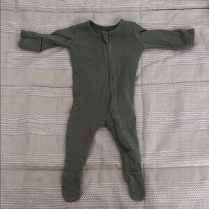 Green Footie Pajamas with Built-in Feet and Long Sleeves
